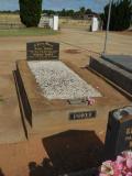 image of grave number 558478